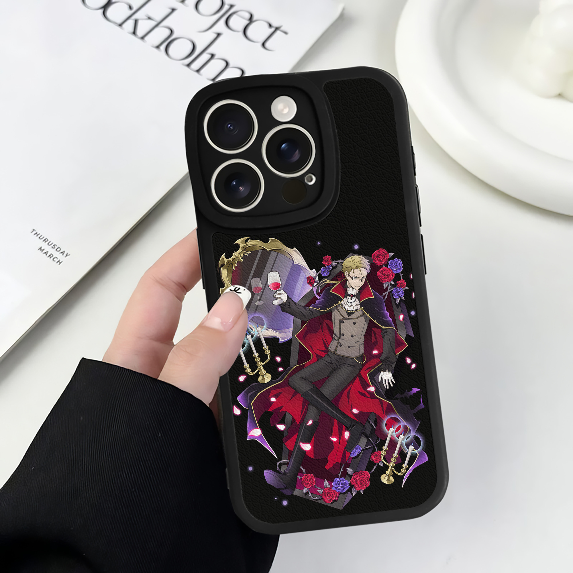 （画像用） 文豪ストレイドッグス Bungo Stray Dogs 【iPhone 16シリーズ対応】シリコンスマホケース（レザー調） 材質：シリコン
